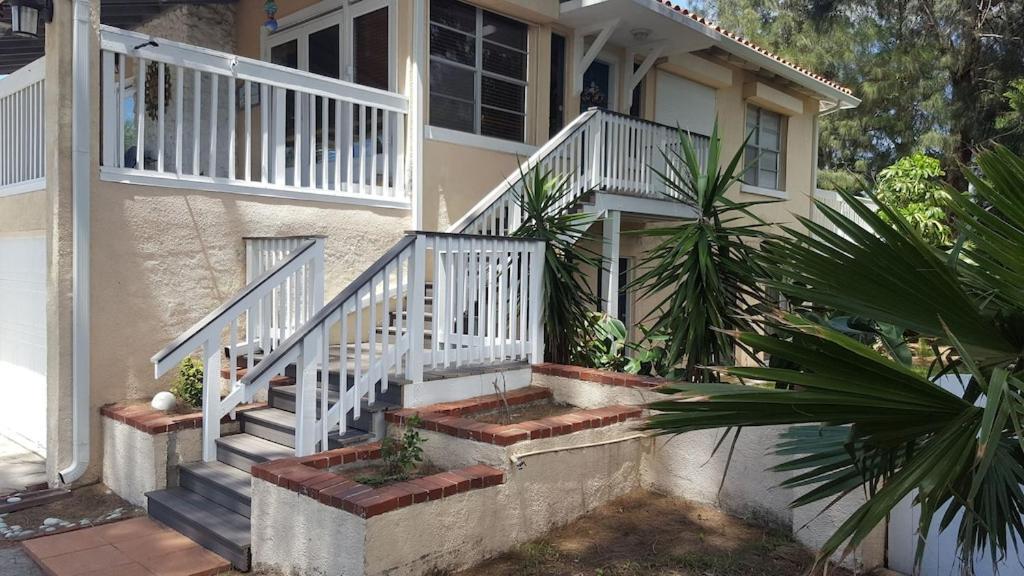 Spacious Beach House Unit,Beautifully Furnished 2 Bed 2Bath./2Min.Walk To Beach Clearwater Beach Exterior foto